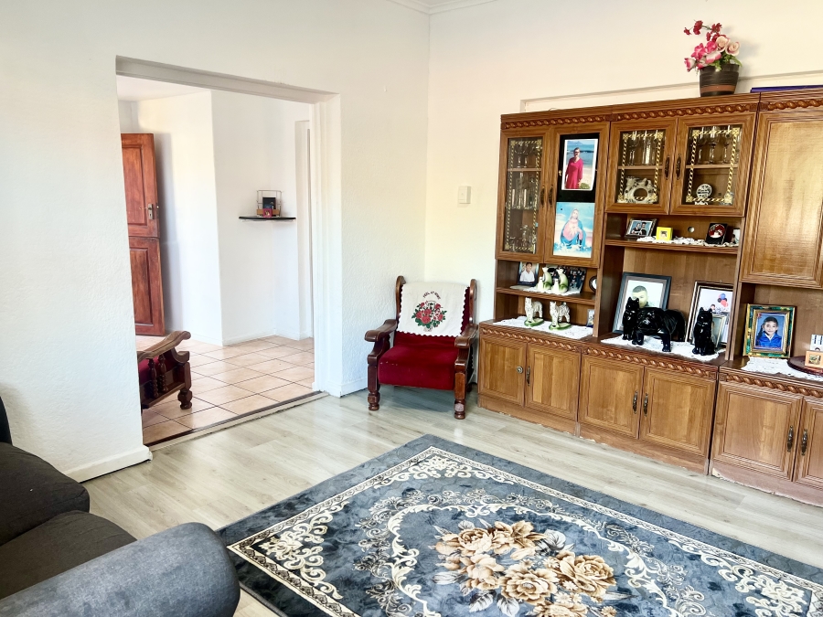 4 Bedroom Property for Sale in Townsend Estate Western Cape